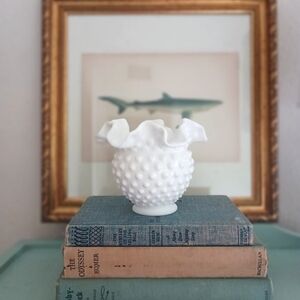 Vintage milk glass vase